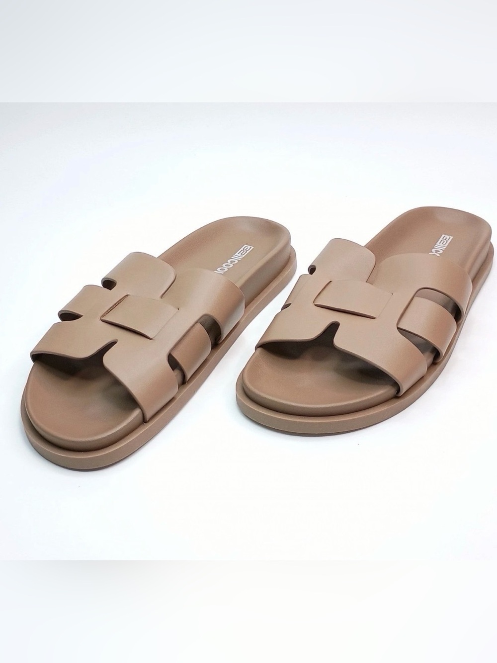 32 Degrees Cool Women’s H-Band Sandals Tan Cushioned Slide Sandals size 6 M